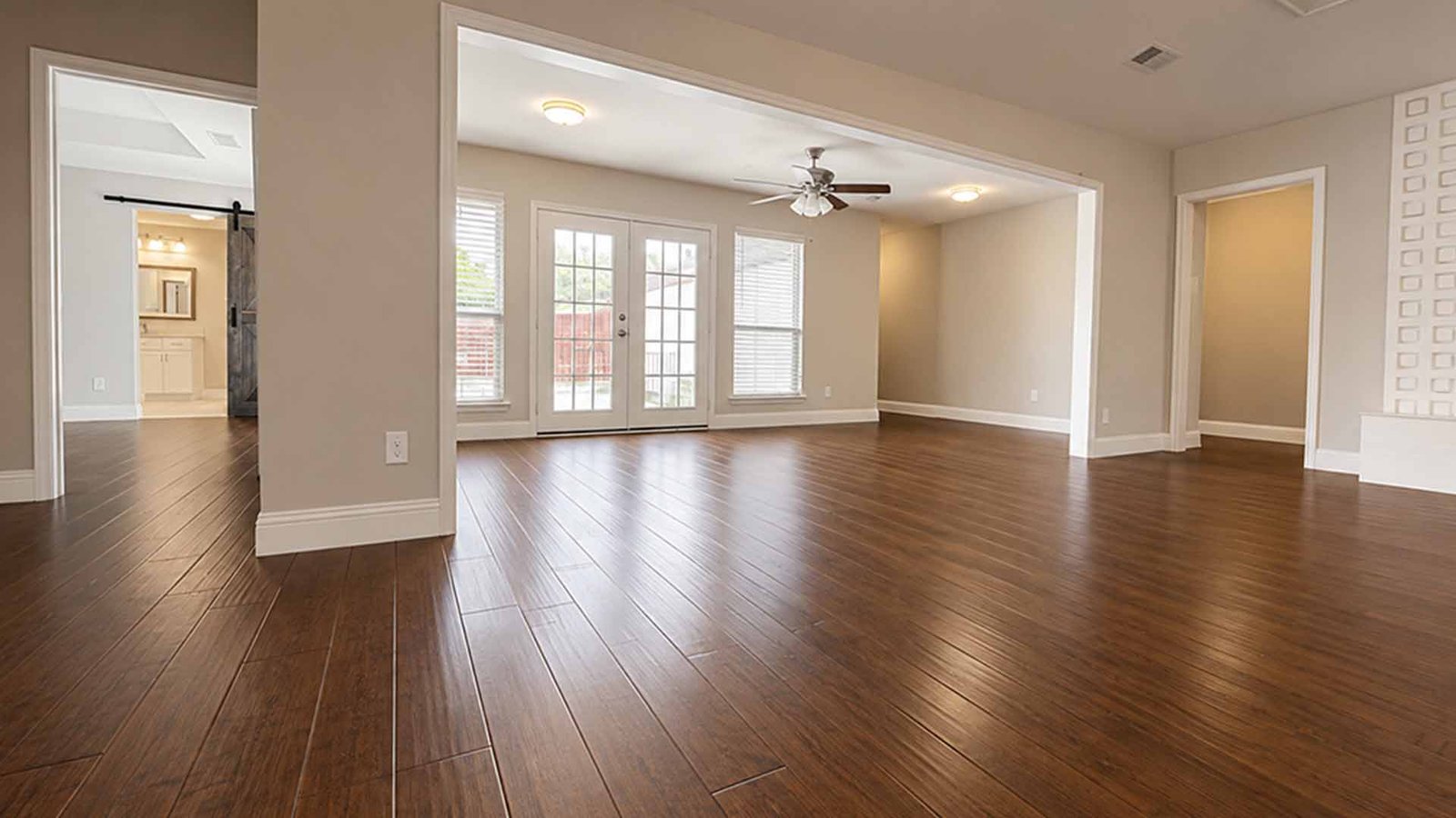Open-concept home remodeling in Plano TX with finished entryway and living room